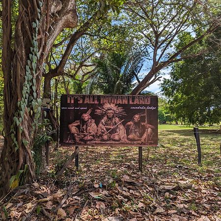 Spirit Of Jungle Lodge ซามารา ภายนอก รูปภาพ